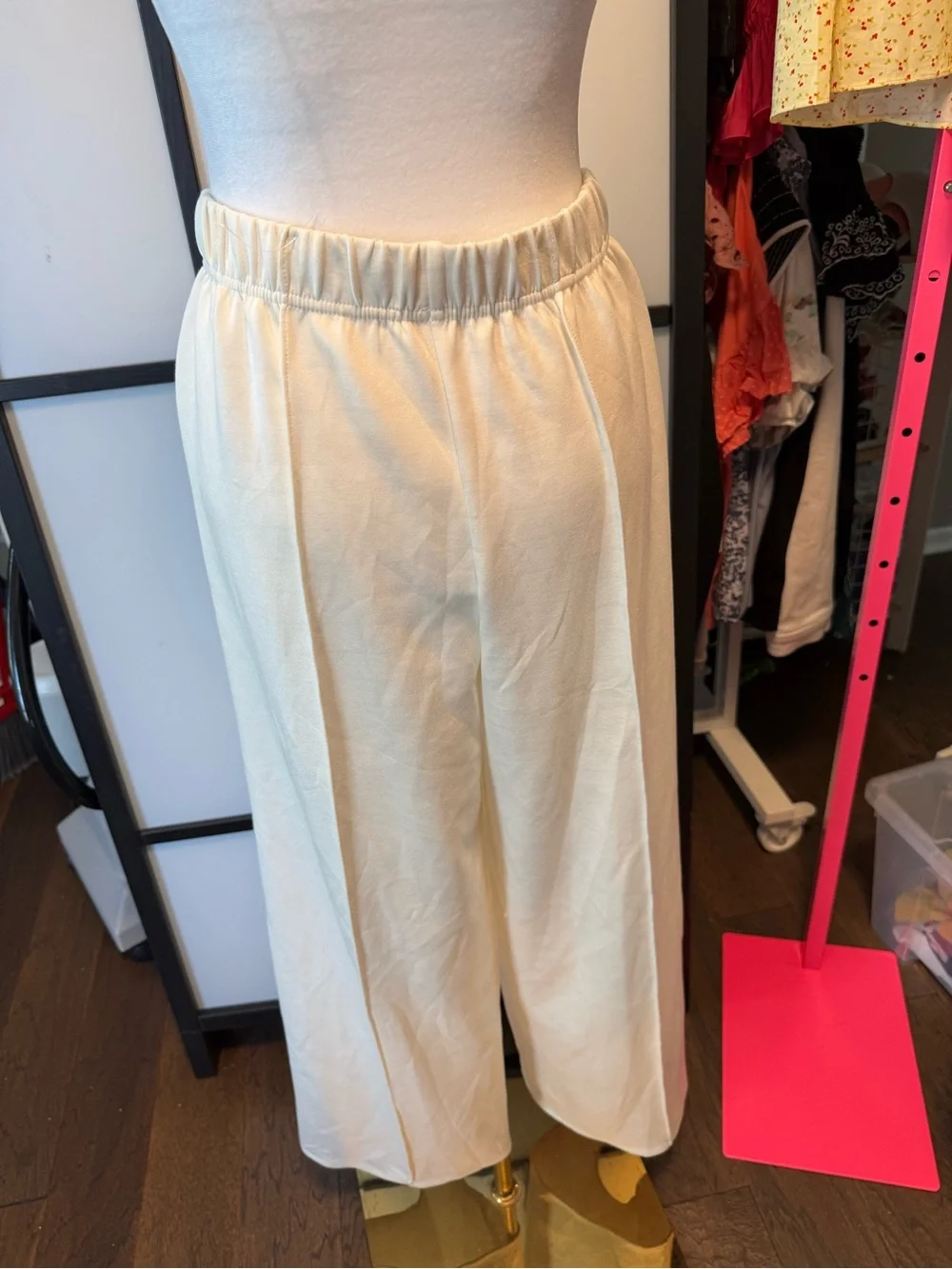 Free People Ivory Pull-On Wide Leg Pants - NWOT - Size Small